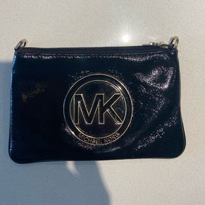 Michael Kors MK logo Shiny Black Zipper Wallet